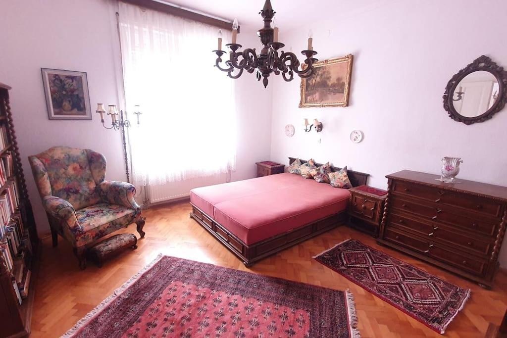 Romantic Villa - Pápa Εξωτερικό φωτογραφία